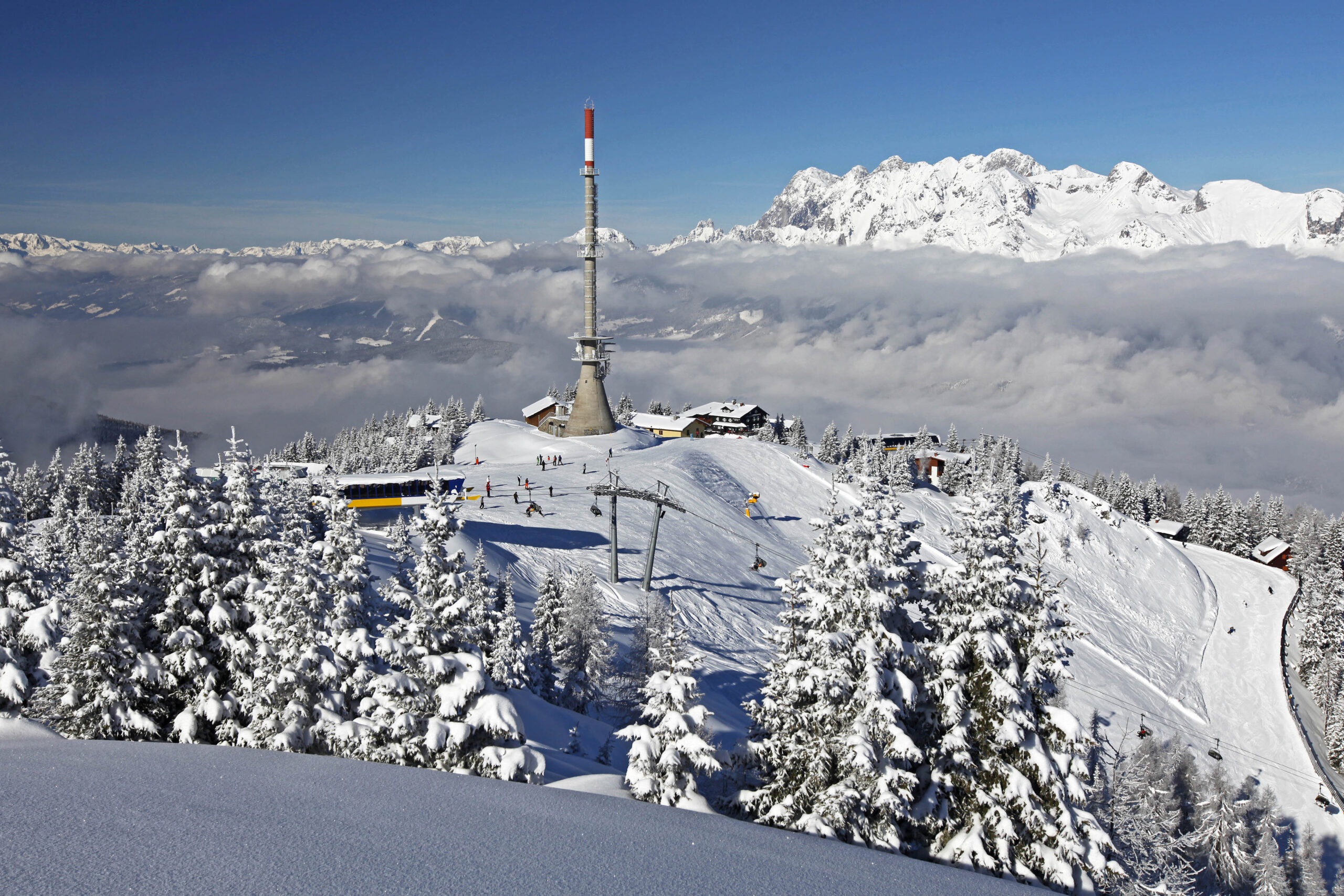 Hauser Kaibling und Dachstein im Hintergrund